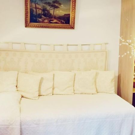 Small Luxurious Room In The Heart Of Saint Germain Paris Extérieur photo