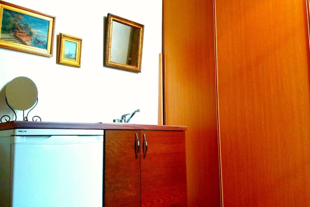 Small Luxurious Room In The Heart Of Saint Germain Paris Extérieur photo